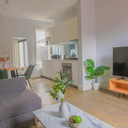 Charming 2 Bedroom House Woolloomooloo Σίδνεϊ Εξωτερικό φωτογραφία